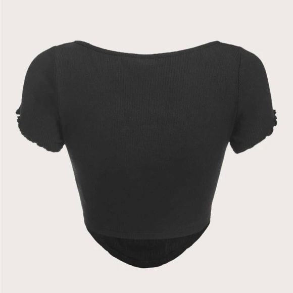 Tie front scoop neck curved hem tee - Picture 2 of 3